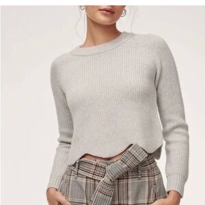 Aritzia Wilfred Scalloped Women's Gray Sweater
